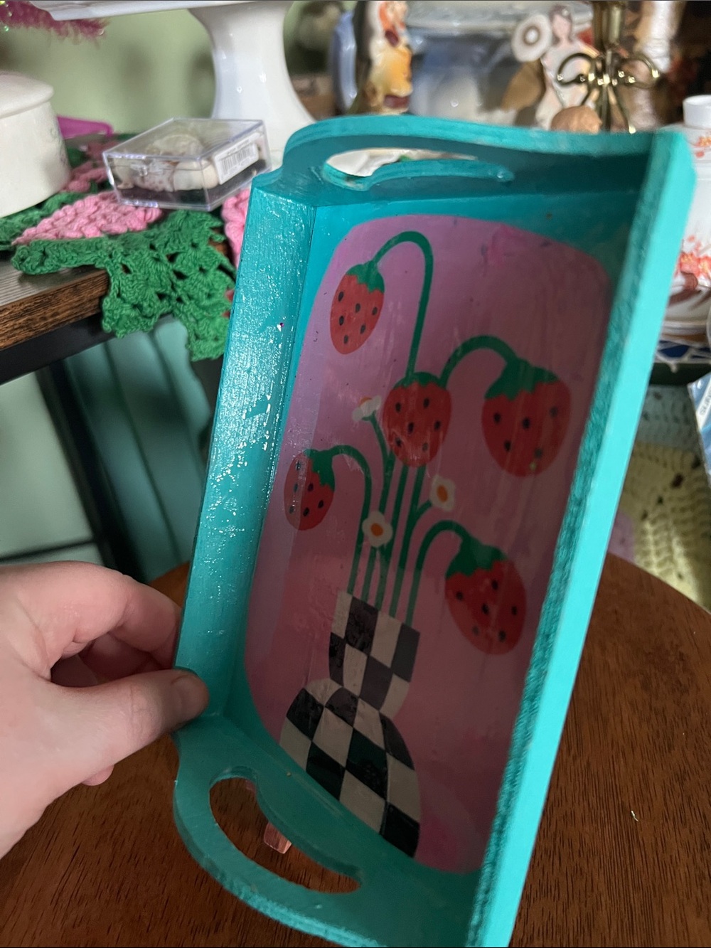 Hand-Painted Strawberry Vase wood trinket tray - Picture 4 of 6